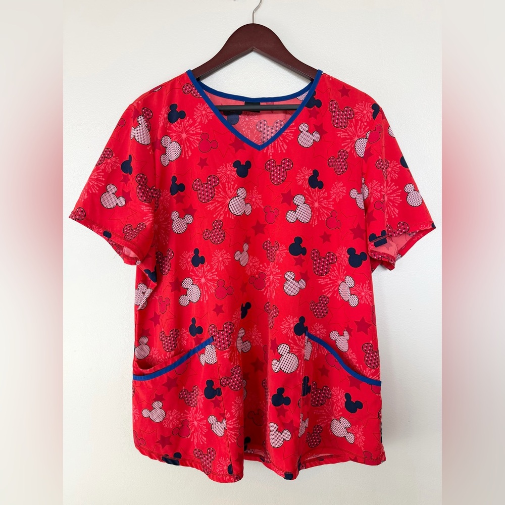 Scrubstar Disney Mickey Mouse Patriotic V-Neck Scrub Top XL Red Stars Fireworks